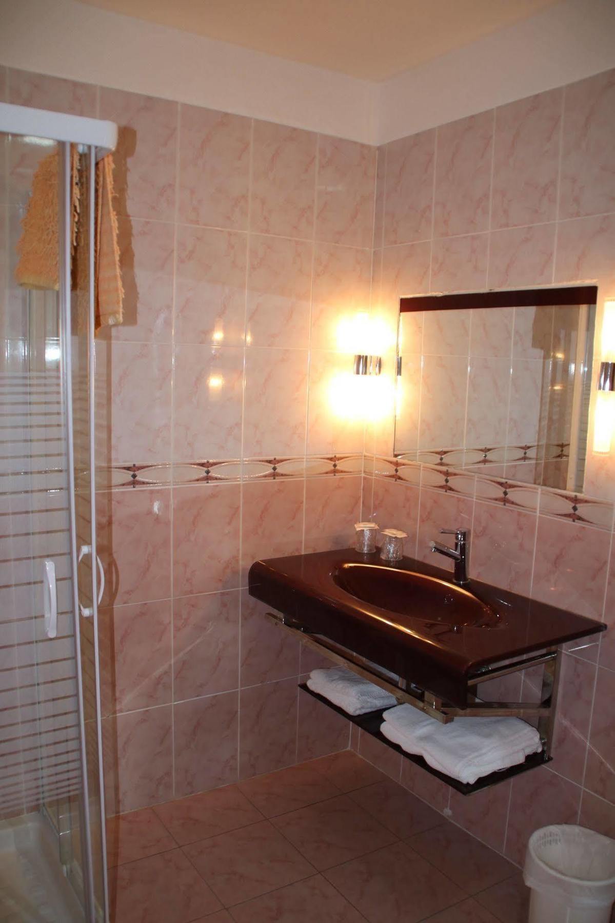 Hotel Lutetia Лурд Екстер'єр фото
